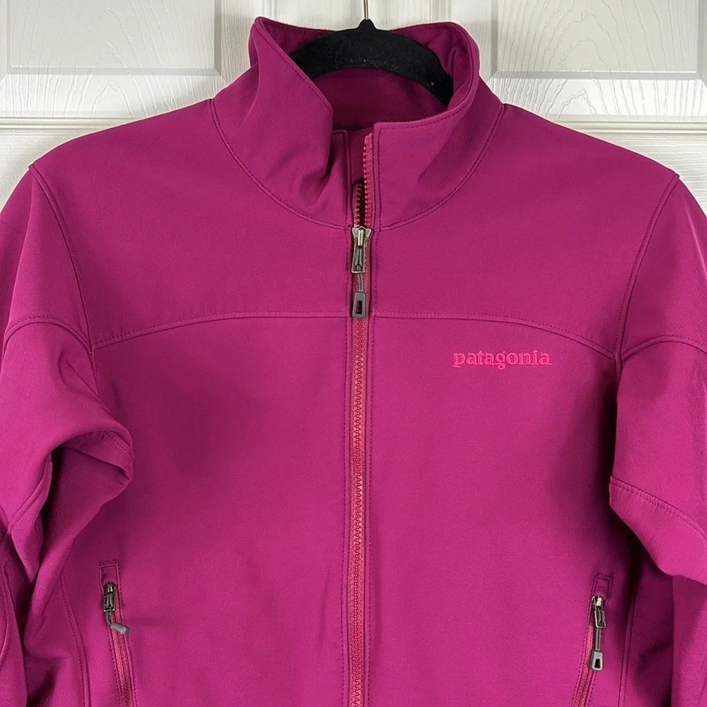 Patagonia pink soft shell jacket sz sm - Picture 2 of 7